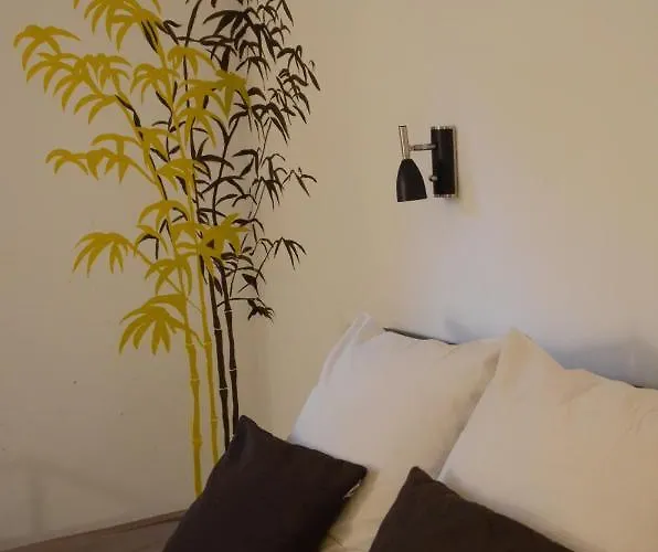 Le Croissant De Lune Couette-café